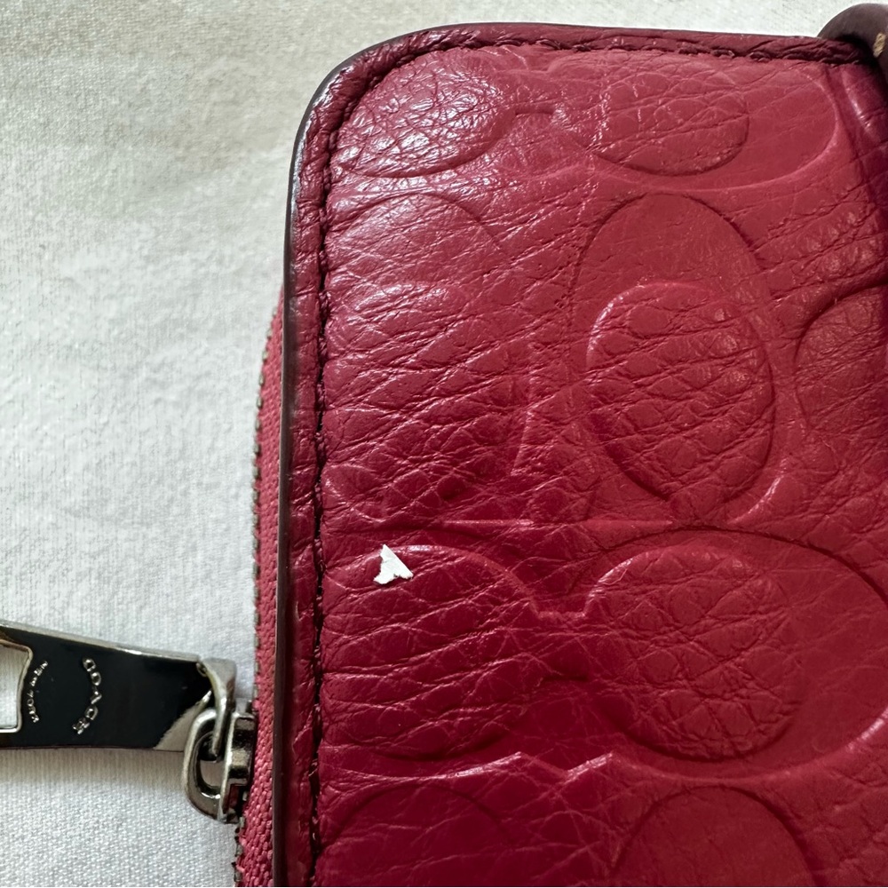 Coach Signature Embossed Pebble Leather Medium Zip Around Wallet in Sunset Red - Picture 3 of 10